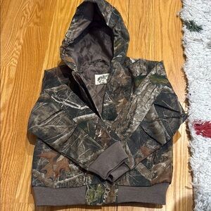 Kids Camouflage jacket by Bass Pro Shop, never worn